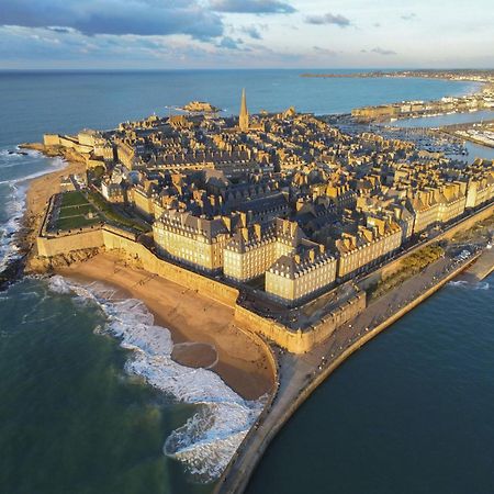 Hotel De La Porte Saint-Malo Dinan Buitenkant foto